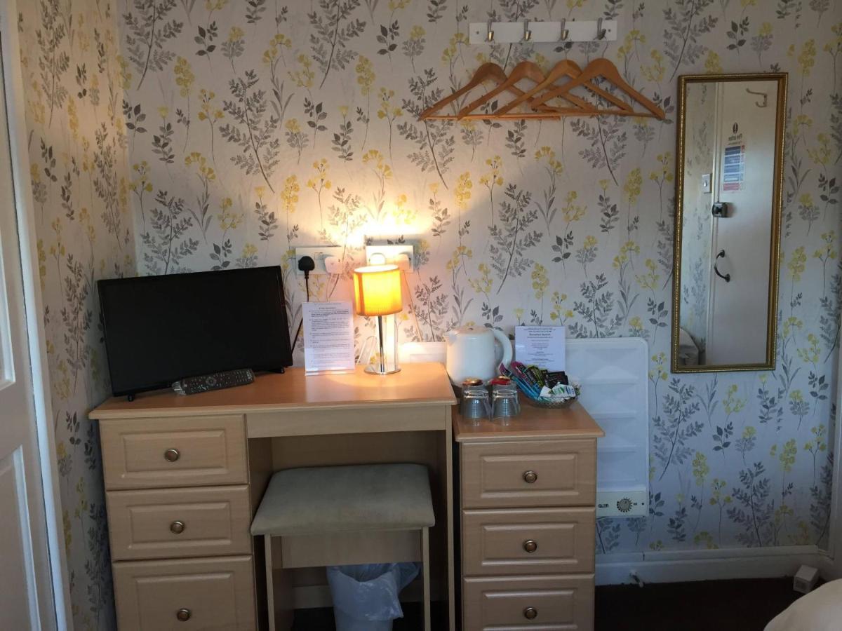 Whitecliff Guest House ウェーマス エクステリア 写真