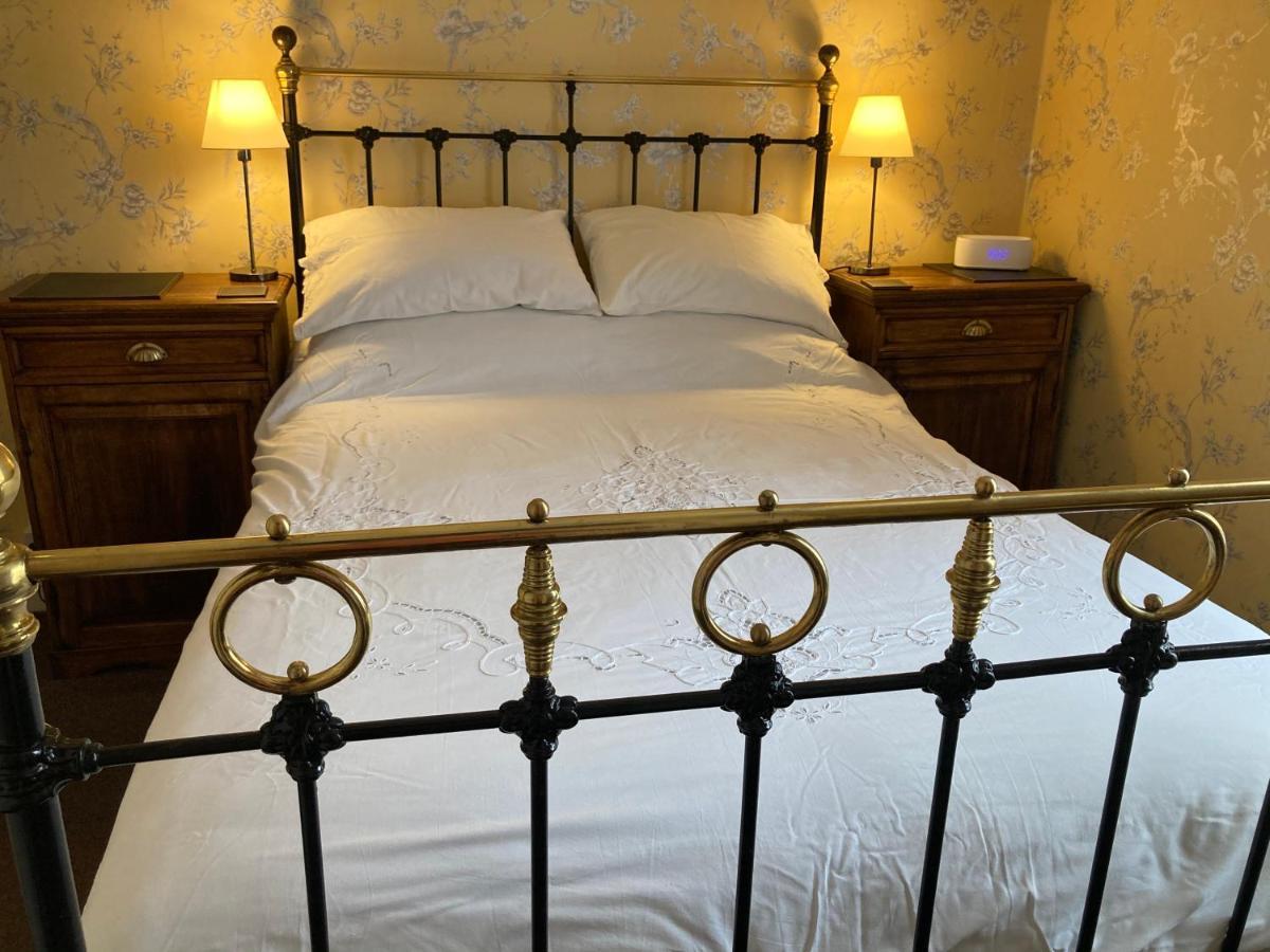 Whitecliff Guest House ウェーマス エクステリア 写真