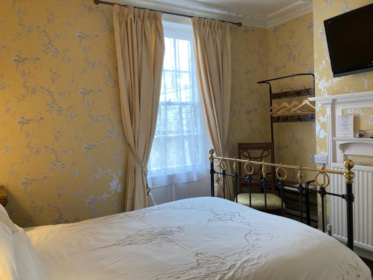 Whitecliff Guest House ウェーマス エクステリア 写真