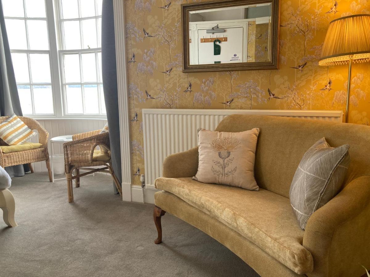Whitecliff Guest House ウェーマス エクステリア 写真