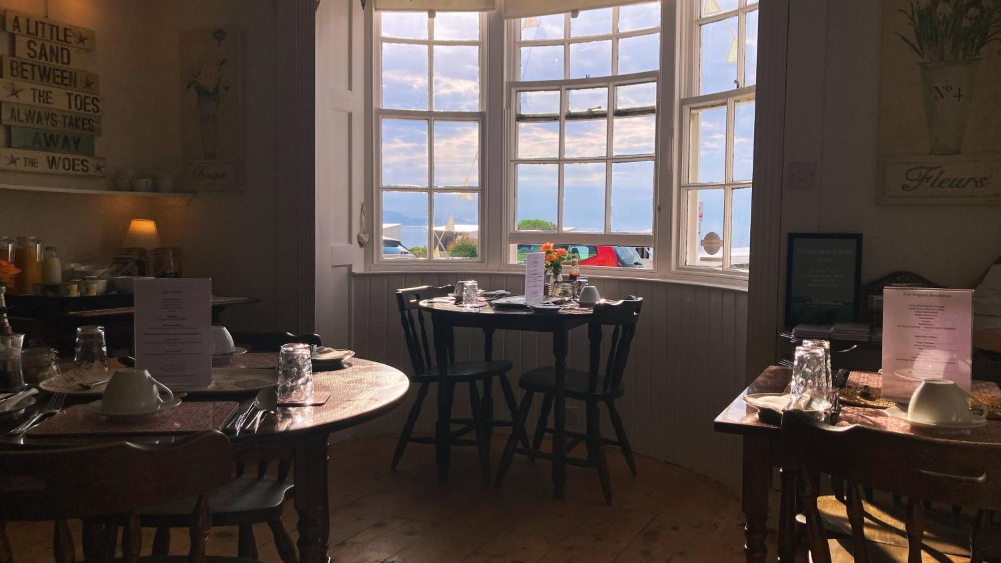 Whitecliff Guest House ウェーマス エクステリア 写真