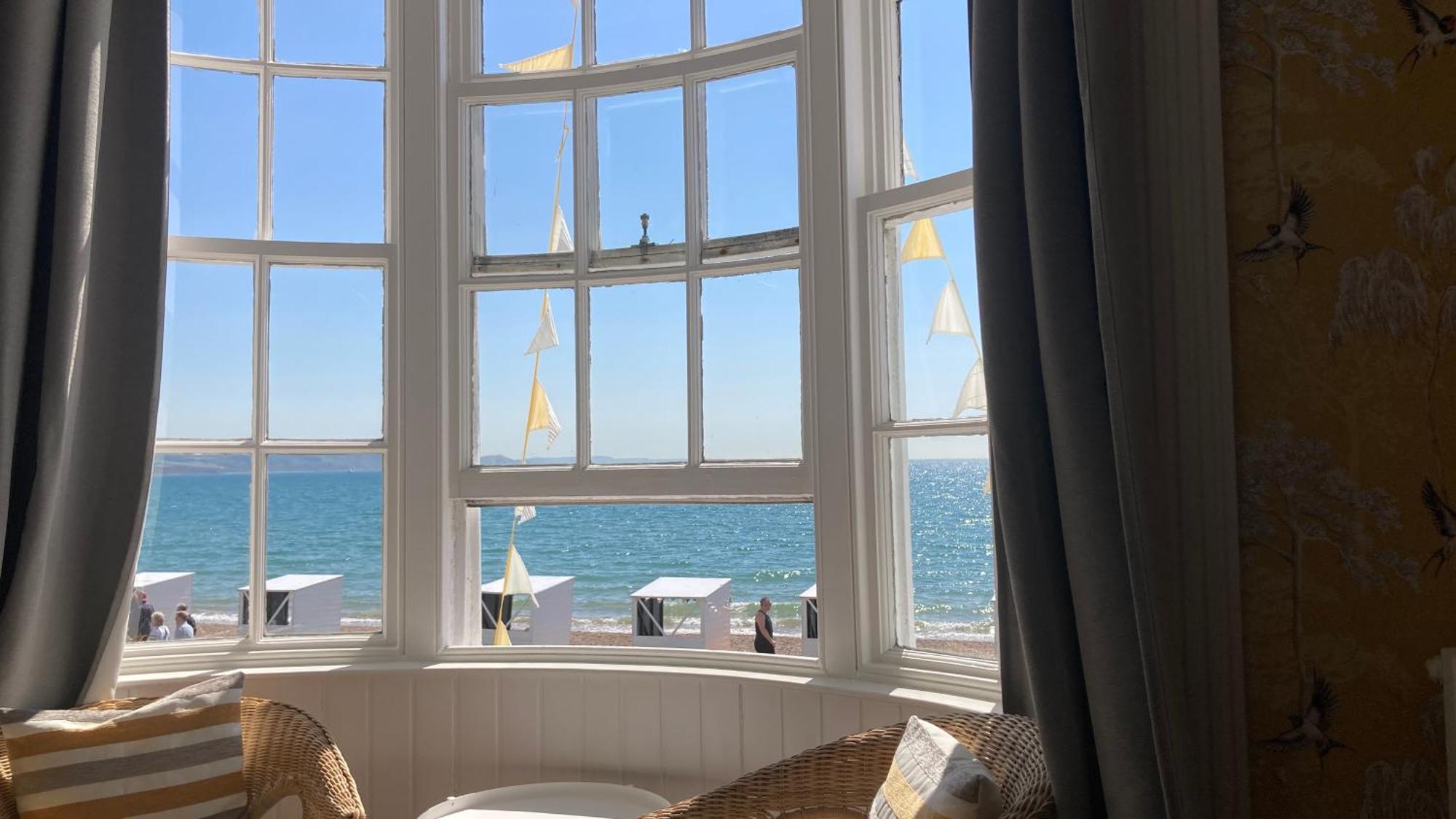 Whitecliff Guest House ウェーマス エクステリア 写真